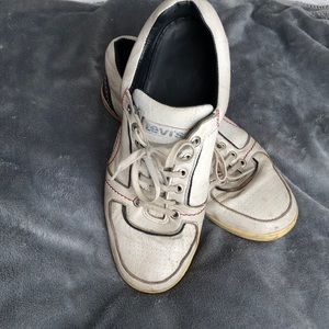 Shoes. Sport. Walking shoes. Sneakers. Levis’s